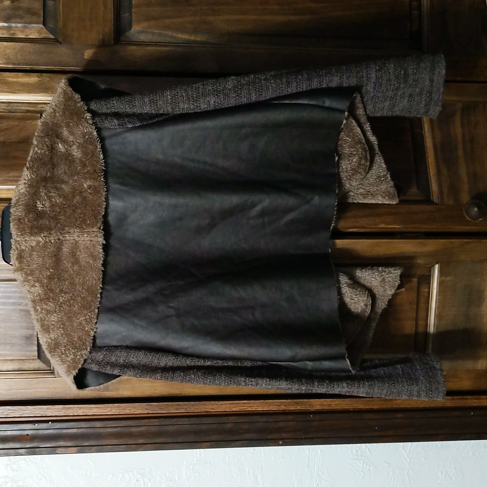 Jacket - Picture 7 of 11